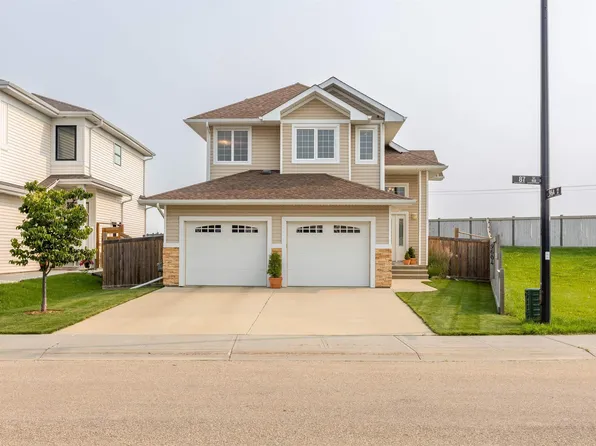 9604 87th St, Morinville, AB T8R 0C5