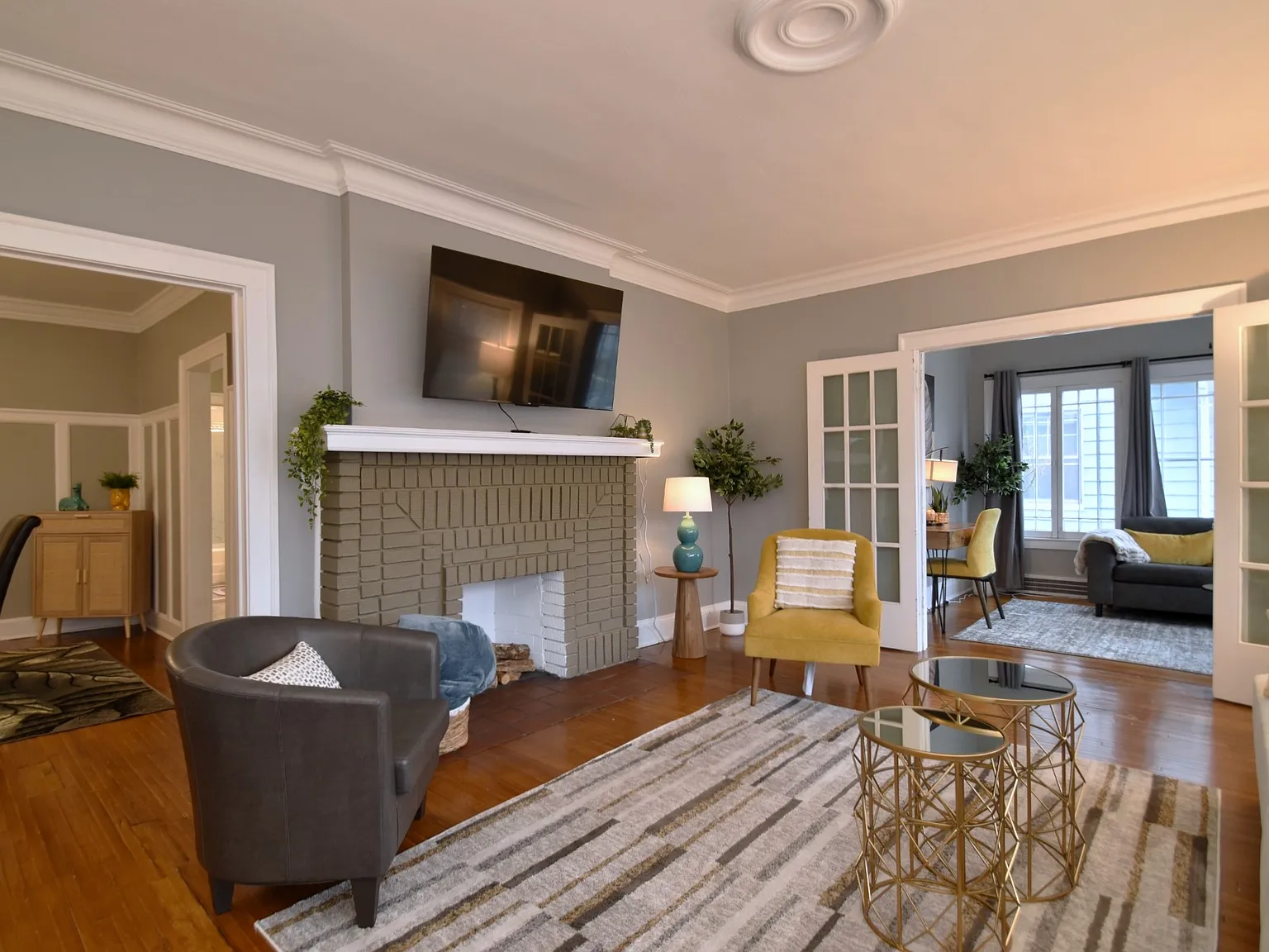 2 bed, 1750 sqft, $2,200 — Photo 3