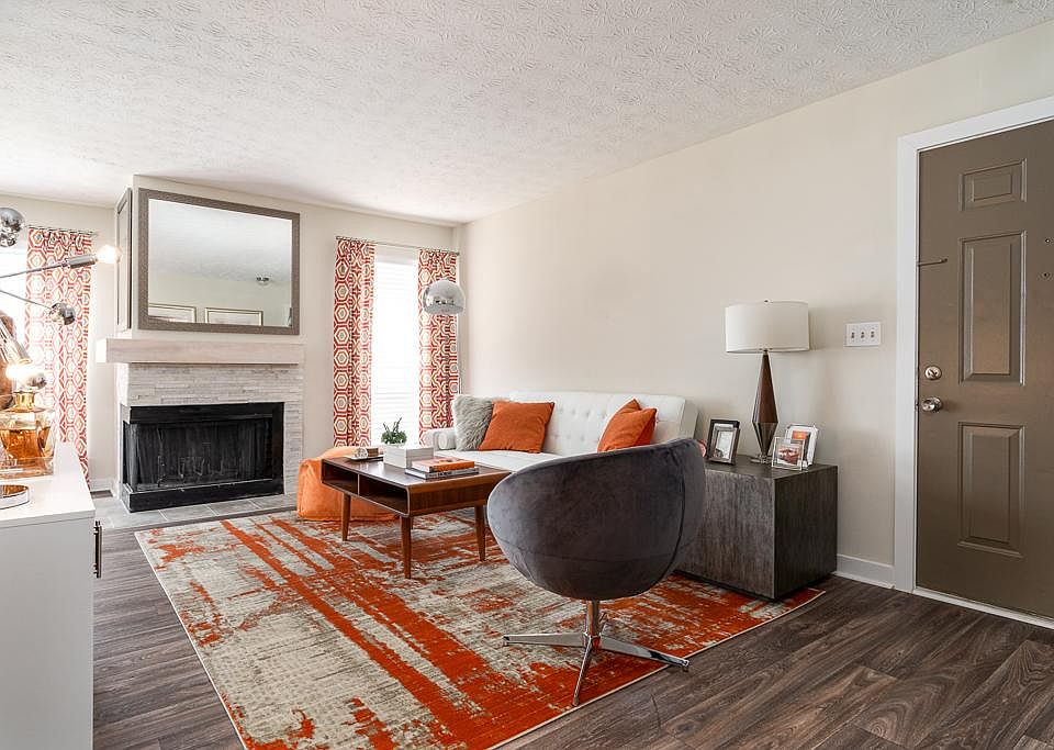 Equinox at Knight Apartment Rentals with Virtual tours Fayetteville