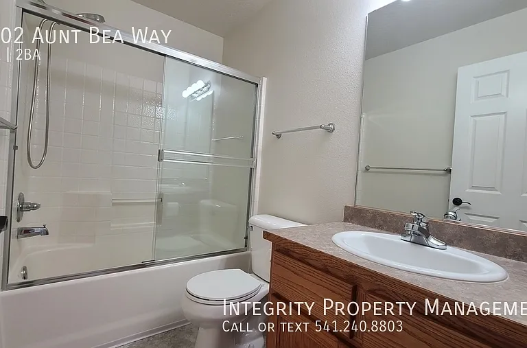 2002 Aunt Bea Way — Photo 11