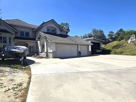 4th image of 9448 Quail Canyon Rd
