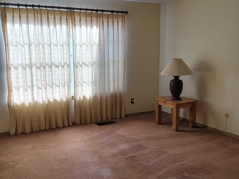 415 E Washington Ave #8 — Photo 11