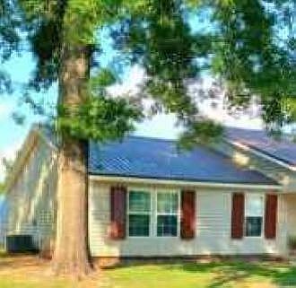 2nd image of 256 Pine Ridge Dr