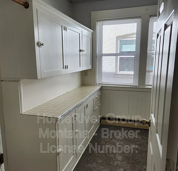 546 S 3rd St W — Photo 6