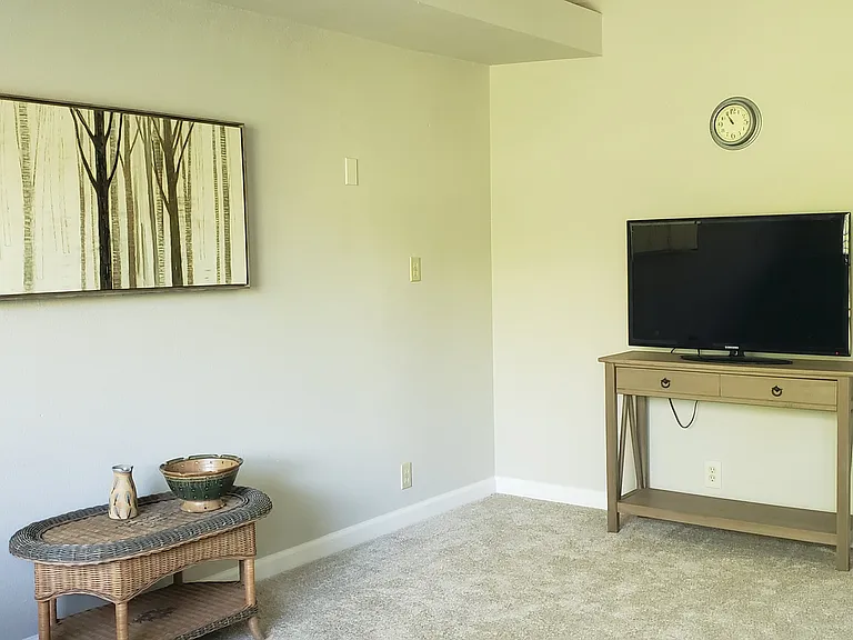 8617 Reecemar Ave — Photo 12