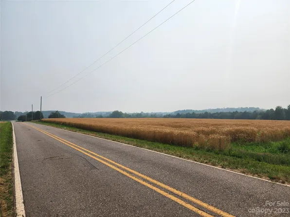 243 Cranfill Rd, Harmony, NC 28634