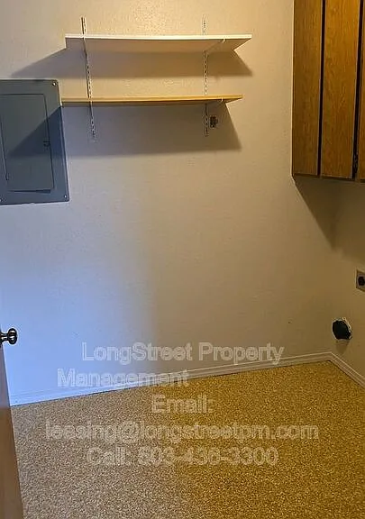 615 Chicago St SE — Photo 9