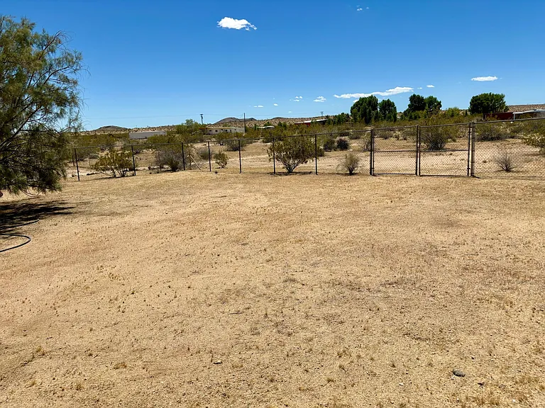 57623 Lone Tree Ln — Photo 26