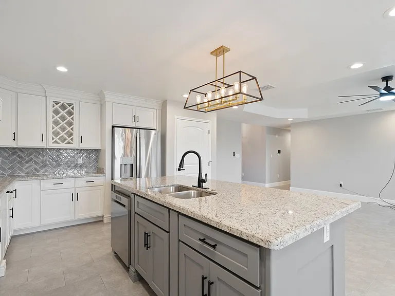 105 Noahy Dr — Photo 8