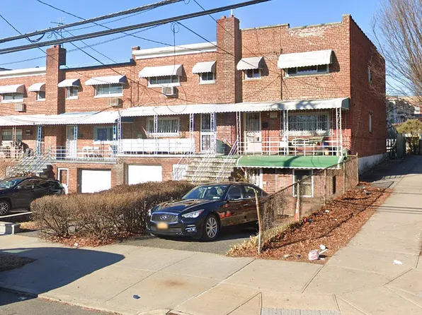 3719 Laconia Ave, Bronx, NY 10469