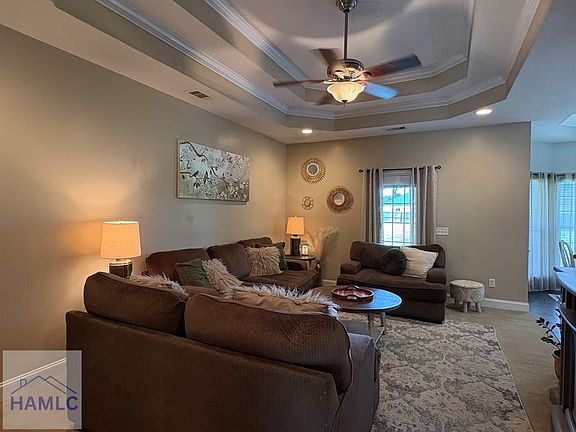 3rd image of 82 Cypress Creek Dr NE