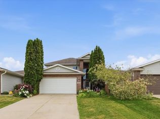 452 Concord Dr, Oregon, WI 53575