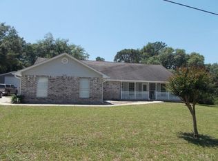 6838 Cedar Lake Dr, Pensacola, FL 32526