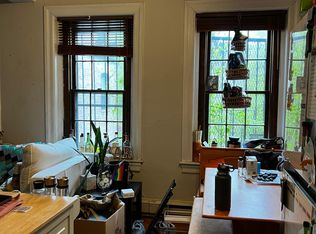 80 Phillips St APT 5, Boston, MA 02114