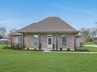 42475 Bart St, Gonzales, LA 70737