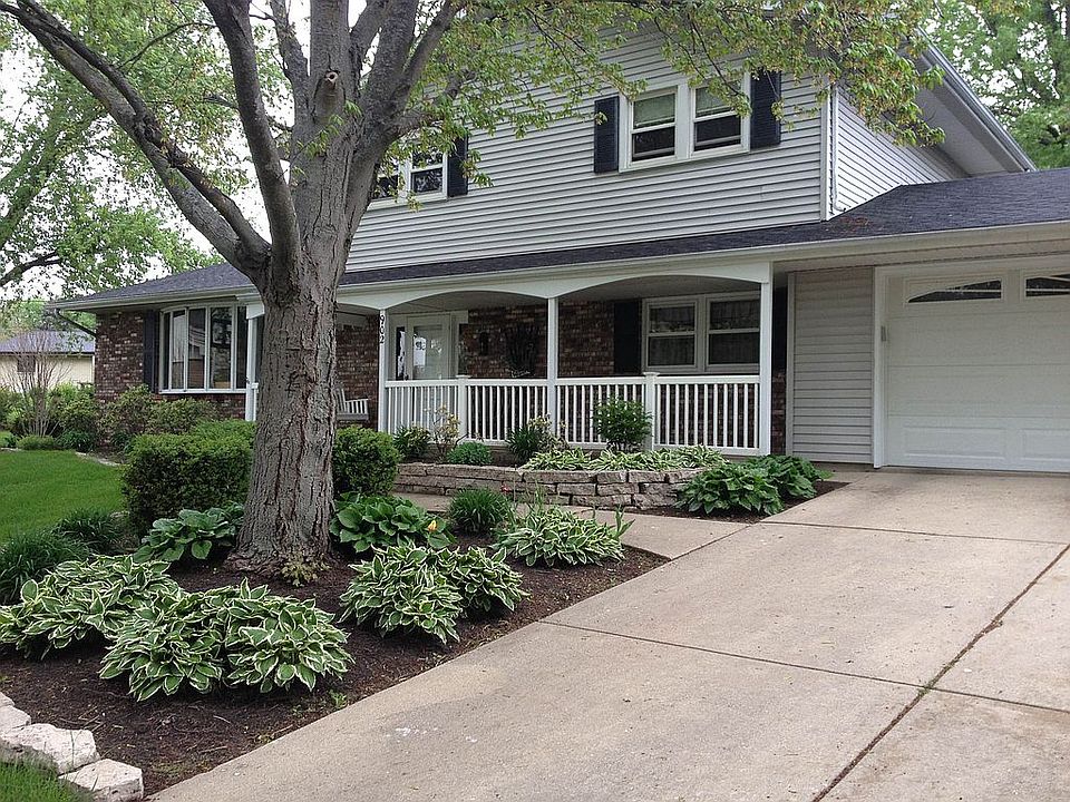 1st image of 902 Carolyn St