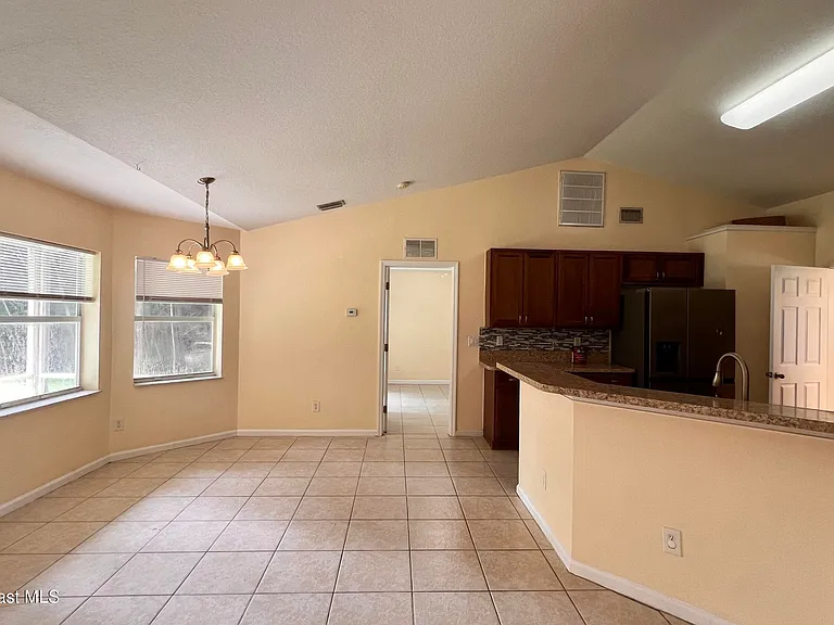 2681 Madden Ave SW — Photo 5