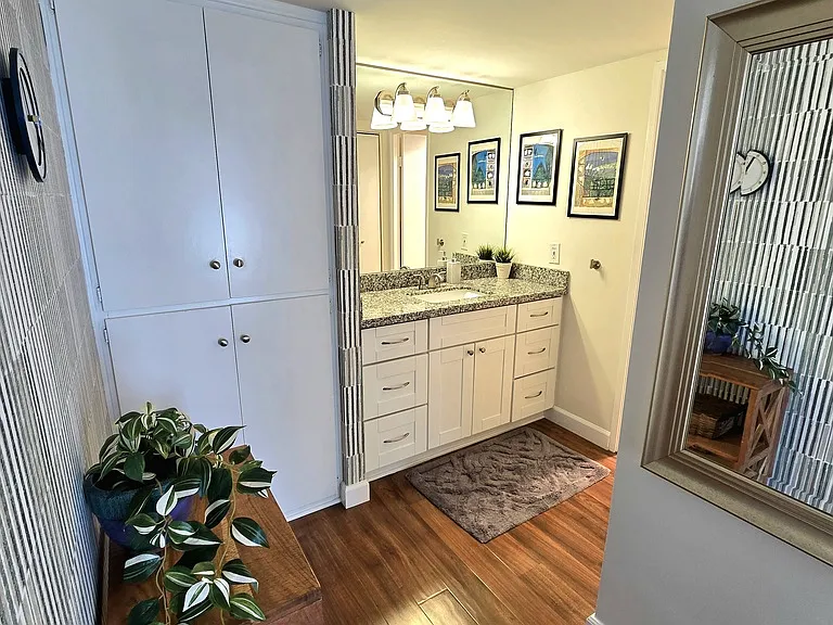 3635 7th Ave #5B — Photo 11
