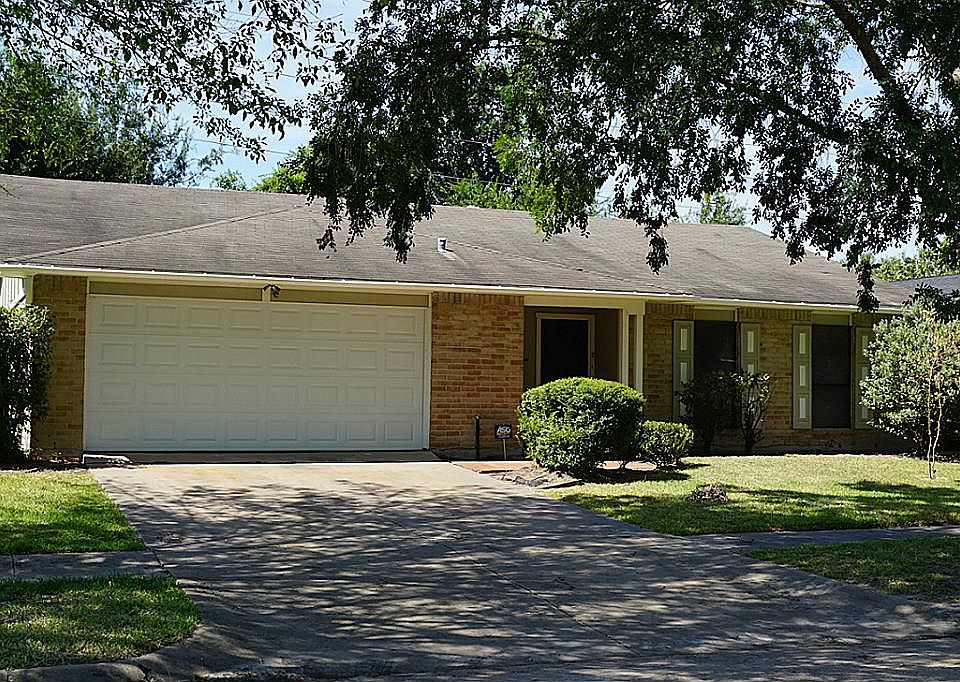 1st image of 5606 Windsor Forest Dr