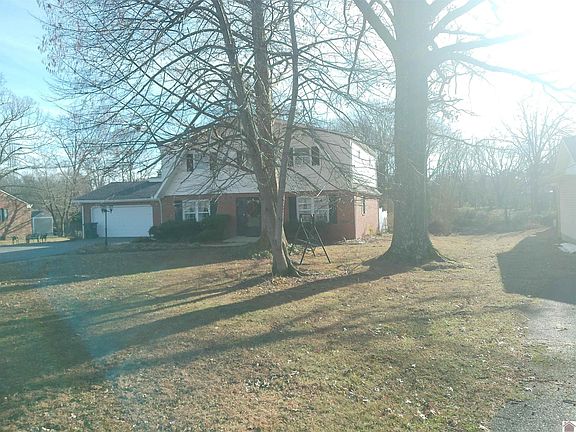 5th image of 216 Ruoff Dr