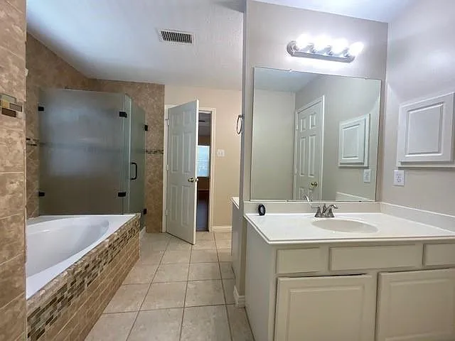 17110 Fairway Glen Ct — Photo 18