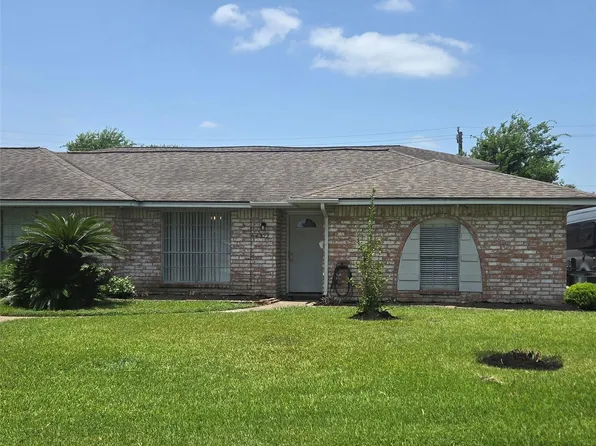 6322 S Briar Bayou Dr, Houston, TX 77072