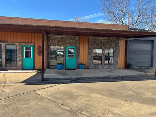 1 NW Martin Luther King Ave, Idabel, OK 74745