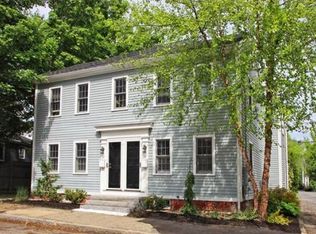 48 Warren St, Newburyport, MA 01950