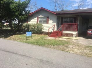 201 N 6th St, La Porte, TX 77571