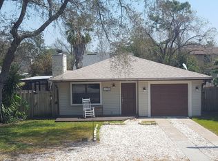 1139 N 13th St, Jacksonville Beach, FL 32250
