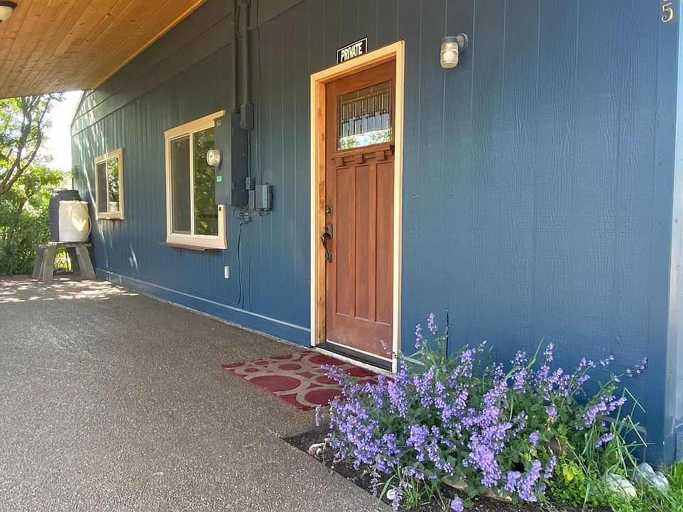 Front porch, freshly sealed aggregate. House newly painted inside and out.