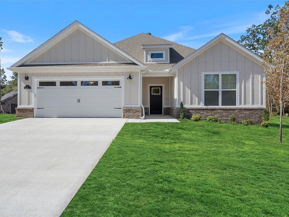 1st image of 11 Florence Ln