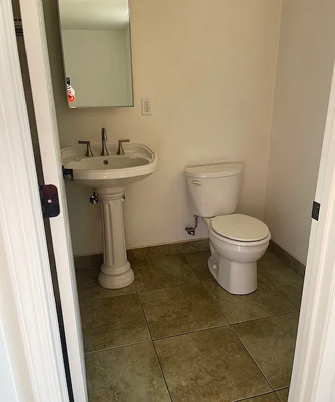 4440 Occidental Rd — Photo 2