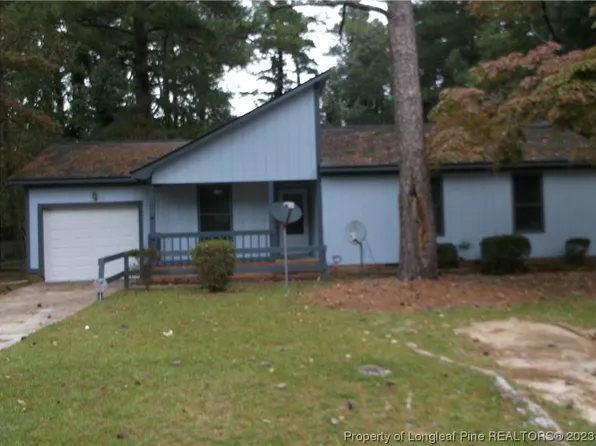 9421 Gooden Dr, Fayetteville, NC 28314