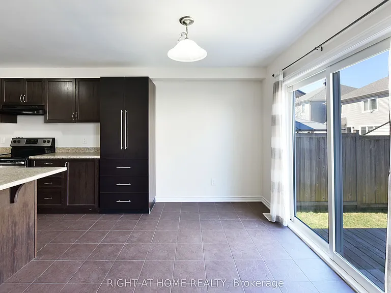 348 Gallantry Way — Photo 13