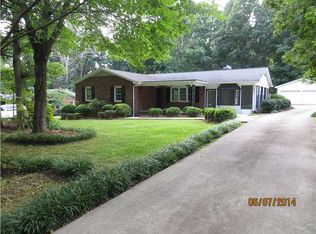 624 Eastwood Dr, Asheboro, NC 27205