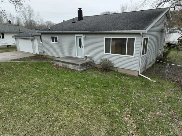 13128 Tuscola Rd, Clio, MI 48420