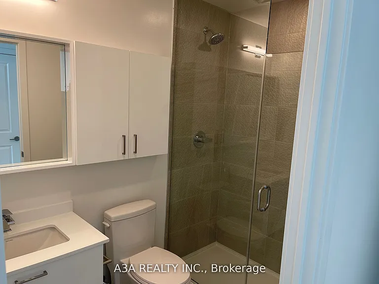 50 Upper Mall Way #Penthouse 02 — Photo 34