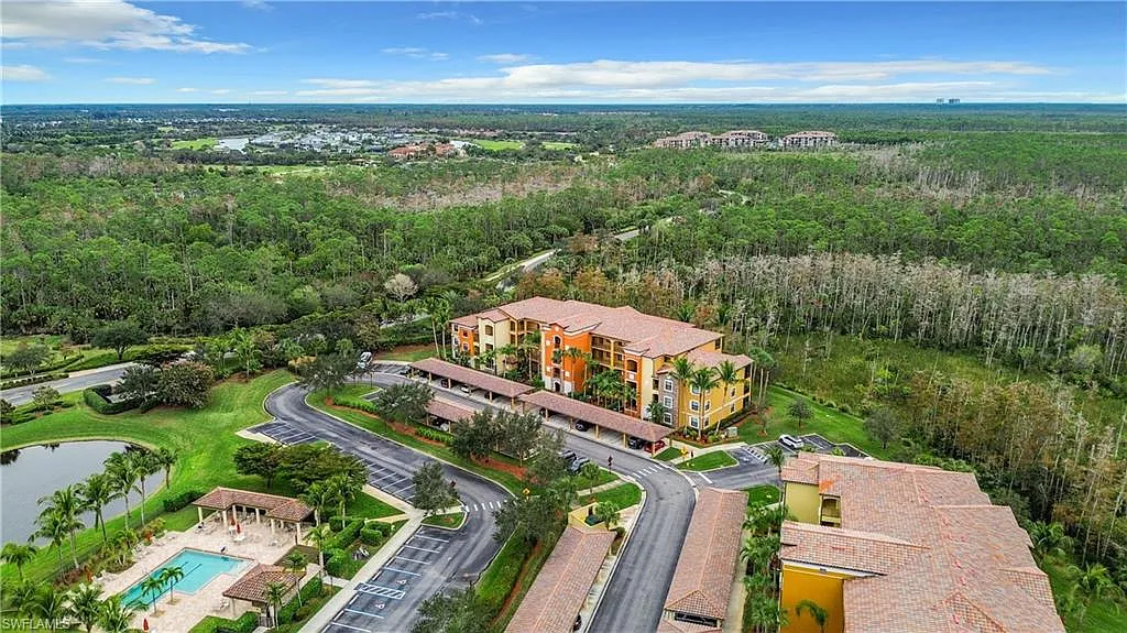 2 bed, 2.0 bath, 1137 sqft, $7,300 — Photo 4