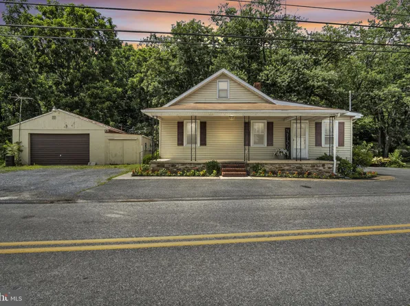 9145 Pineville Rd, Shippensburg, PA 17257