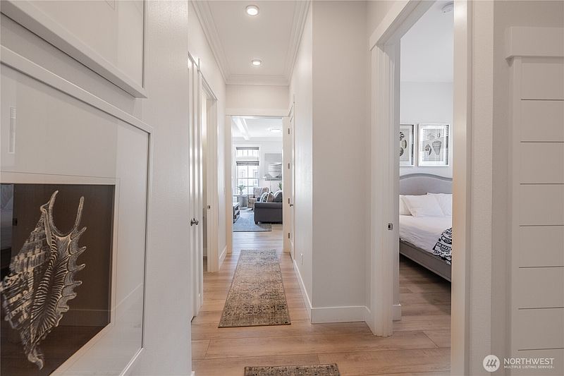 2nd image of 204 Market Street #B