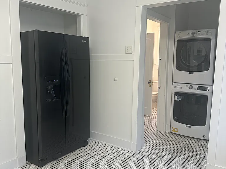 2846 State St #48 — Photo 13