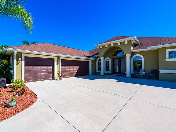 3rd image of 609 Mura Ct