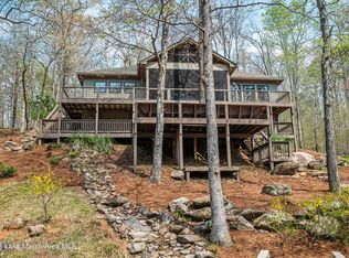 93 Shady Ridge Cir, Alexander City, AL 35010