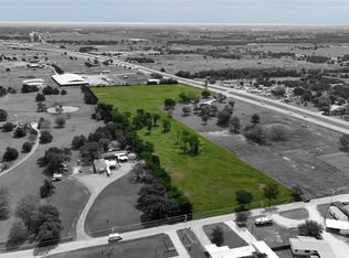 13167 E Us Highway 82, Whitesboro, TX 76273