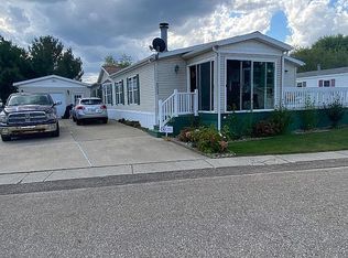 5552 Goldenrod St #226, Kalamazoo, MI 49009