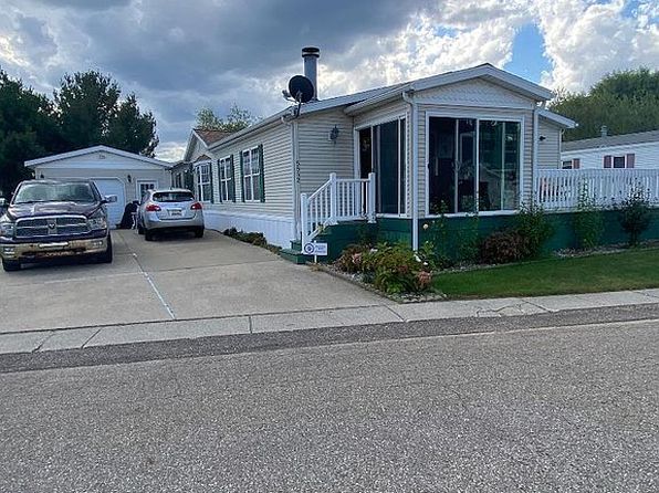 5552 Goldenrod St #226