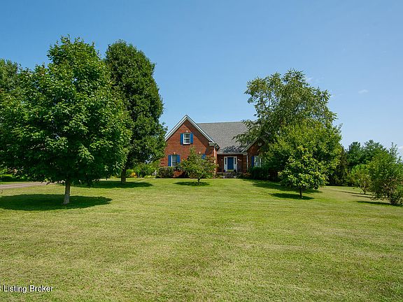 3rd image of 98 Plantation Dr