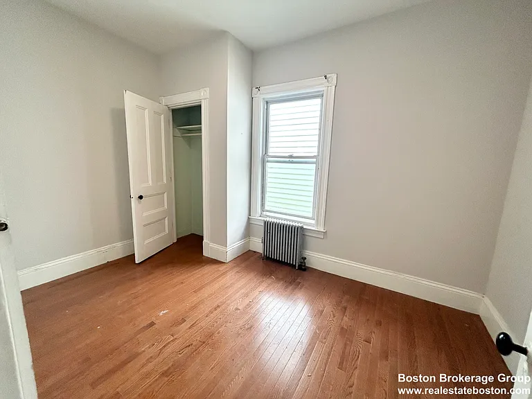 22 Humphreys St #3 — Photo 5