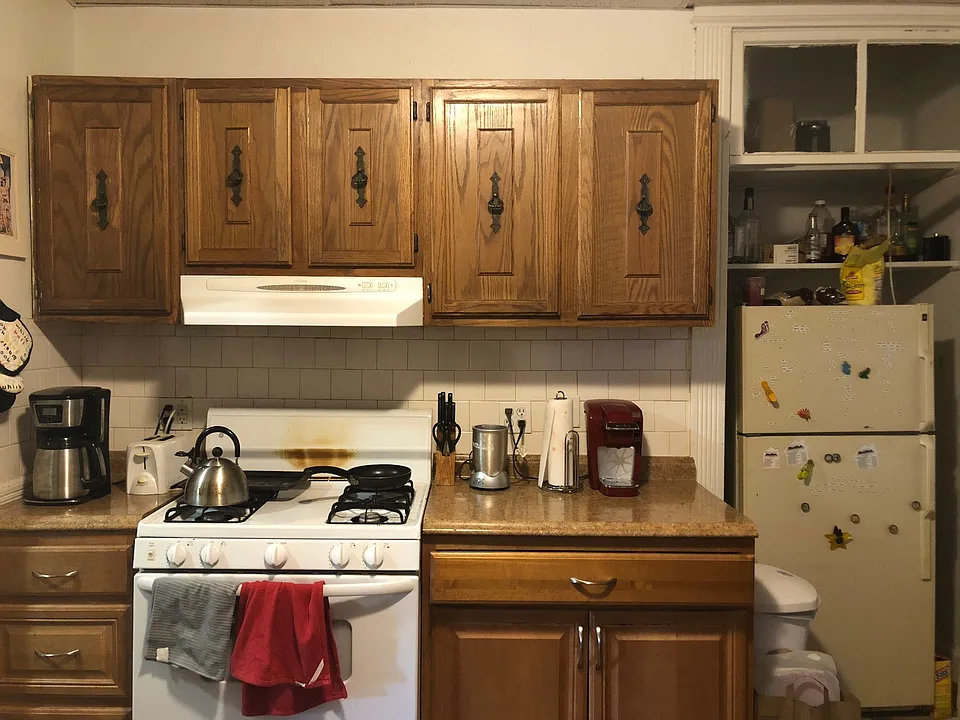 238 Hemenway St #10C